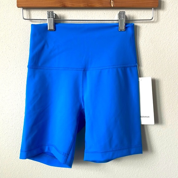 lululemon athletica Pants - NWT Lululemon Wunder Train High-Rise Short 6"
Poolside Size 4